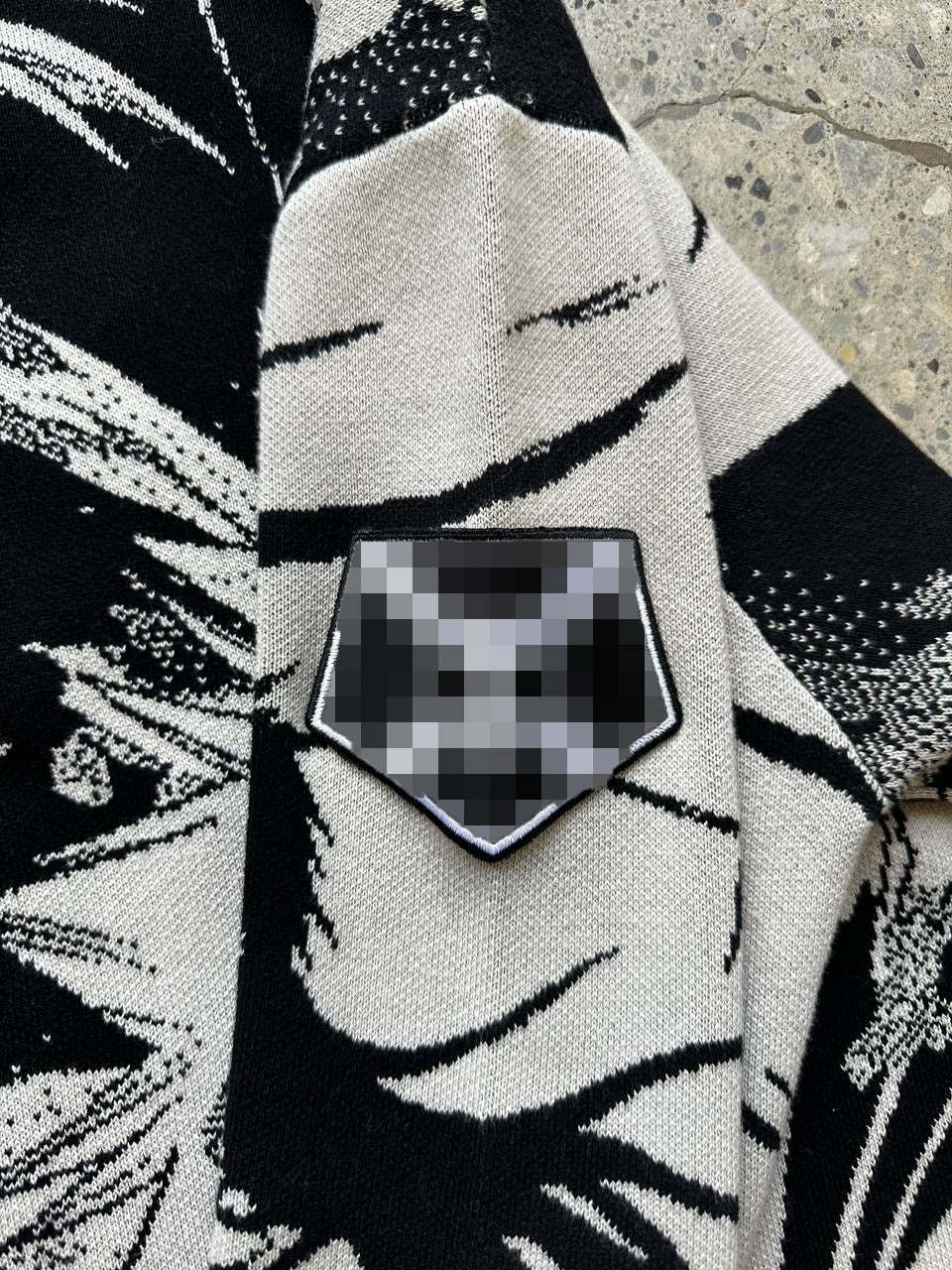 "Twist Of Fate" Knit-IYAMIUIO