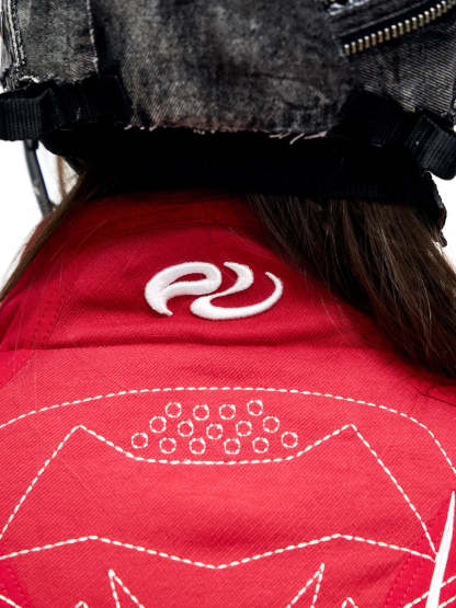 Personsoul Embroidered Cropped Down Jacket-IYAMIUIO