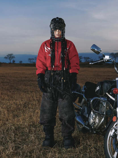 Personsoul Embroidered Cropped Down Jacket-IYAMIUIO