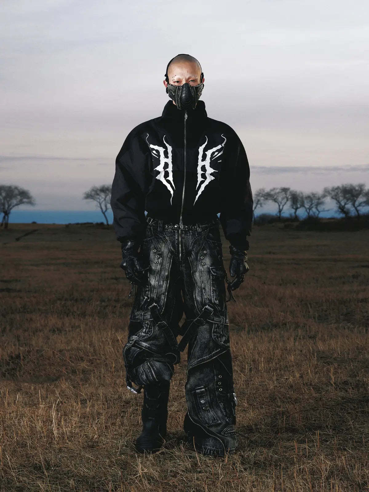 Personsoul Embroidered Cropped Down Jacket-IYAMIUIO