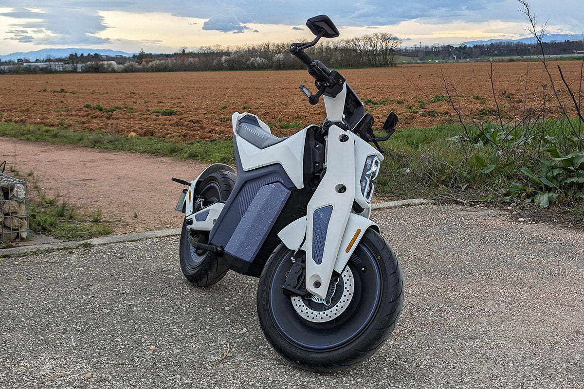 NAXEON  IAM MINI MOTORCYCLE-Kikonat