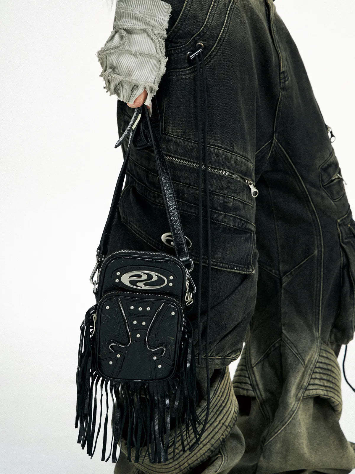 Personsoul Fringe Leather Cell Phone Bag-IYAMIUIO