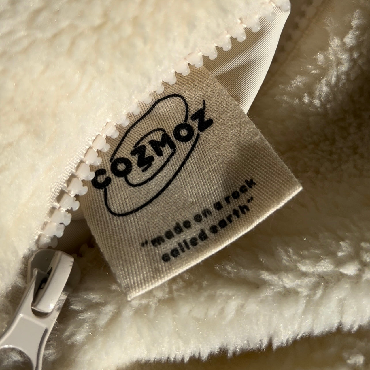 Cloud Bomb Reversible Fleece-IYAMIUIO