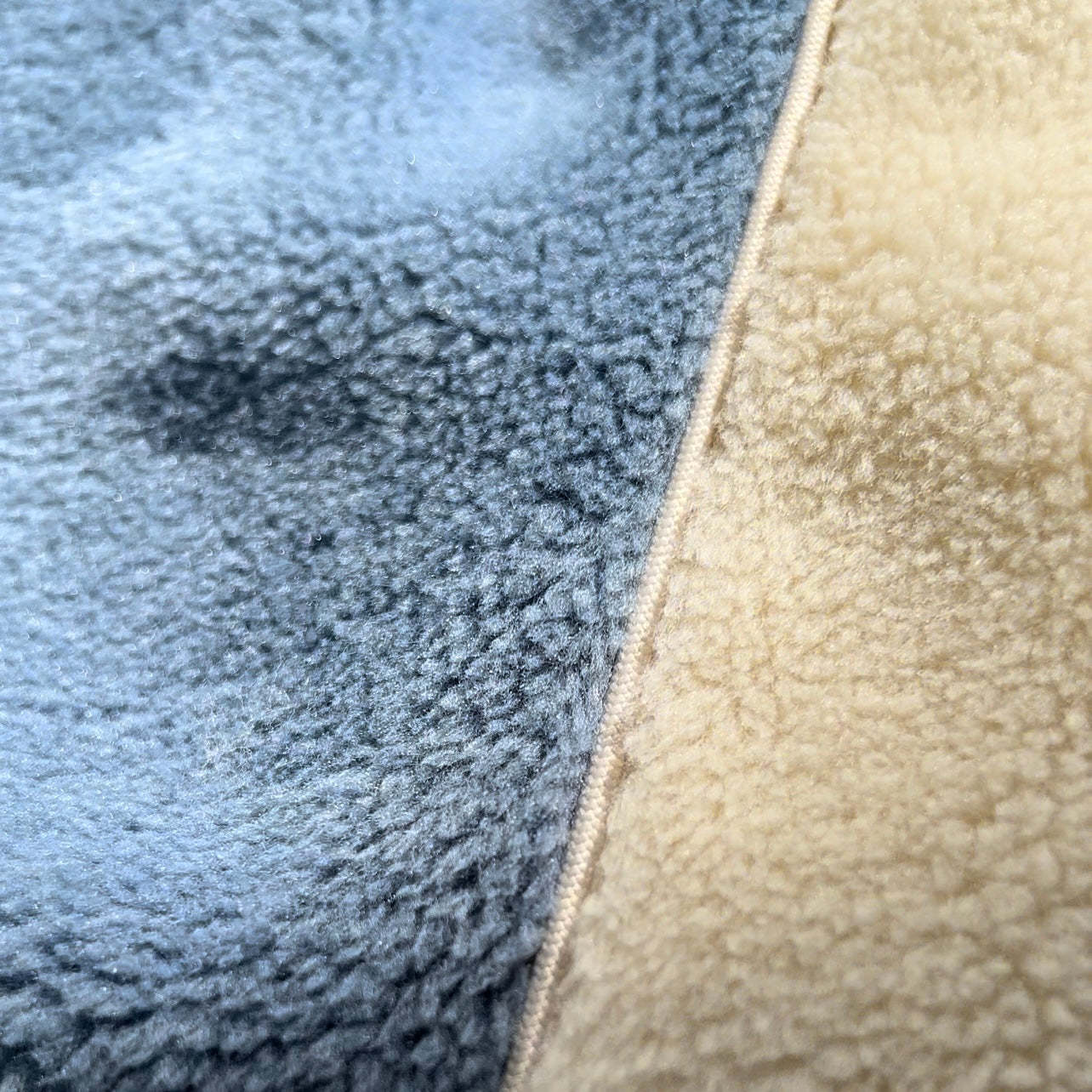 Cloud Bomb Reversible Fleece-IYAMIUIO