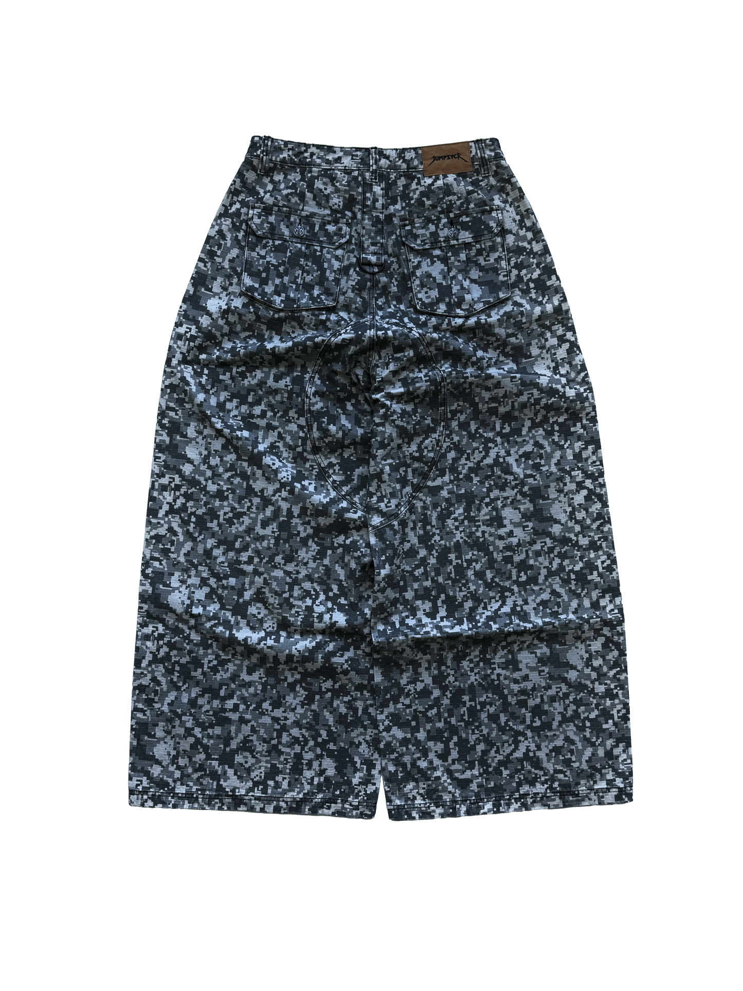 GIGANTIC DIGITAL CAMO-IYAMIUIO