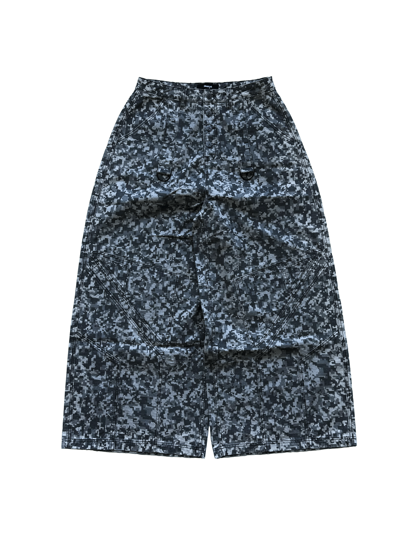 GIGANTIC DIGITAL CAMO-IYAMIUIO