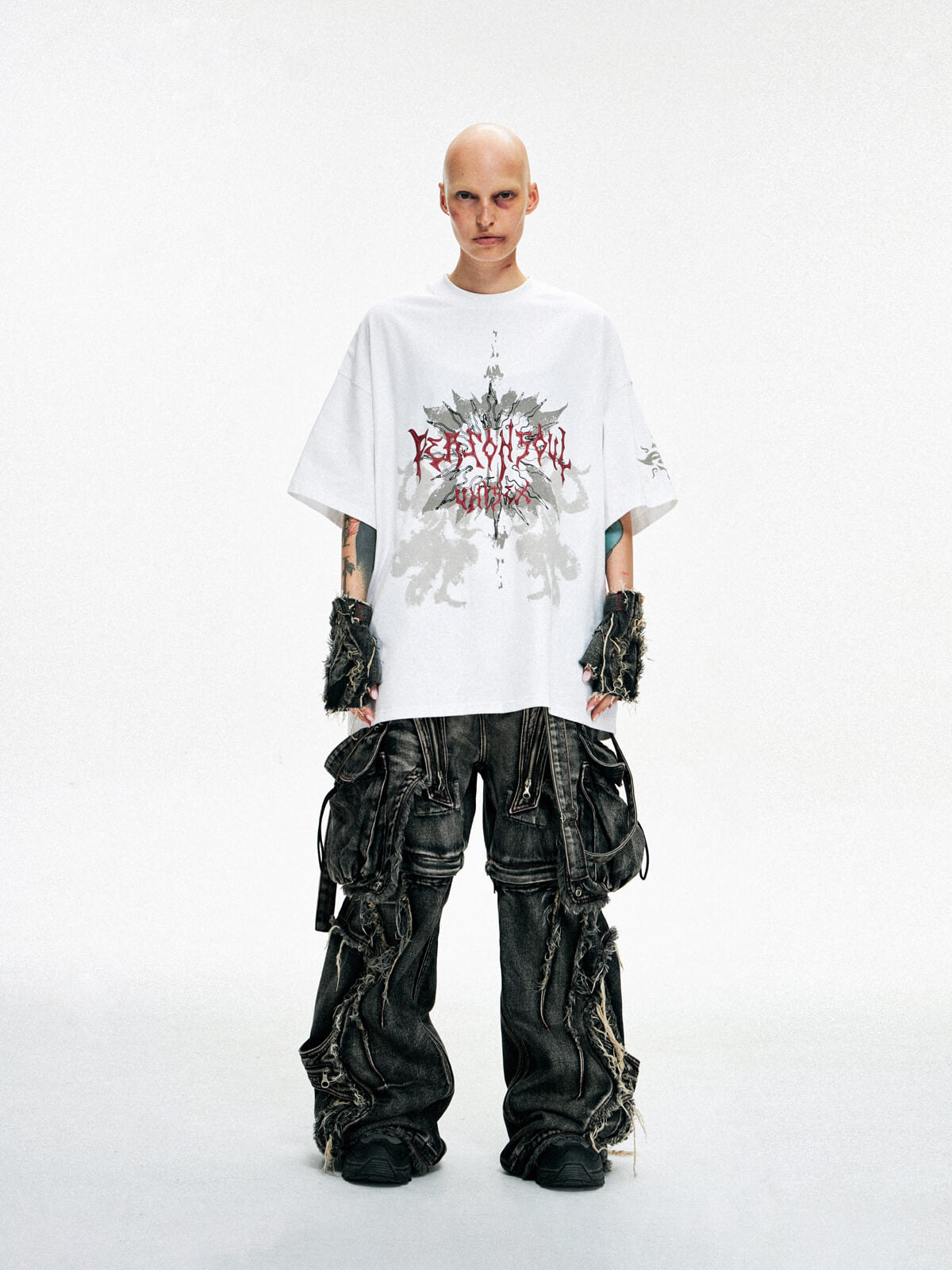 Personsoul Graphic Print Oversized T-Shirt-IYAMIUIO