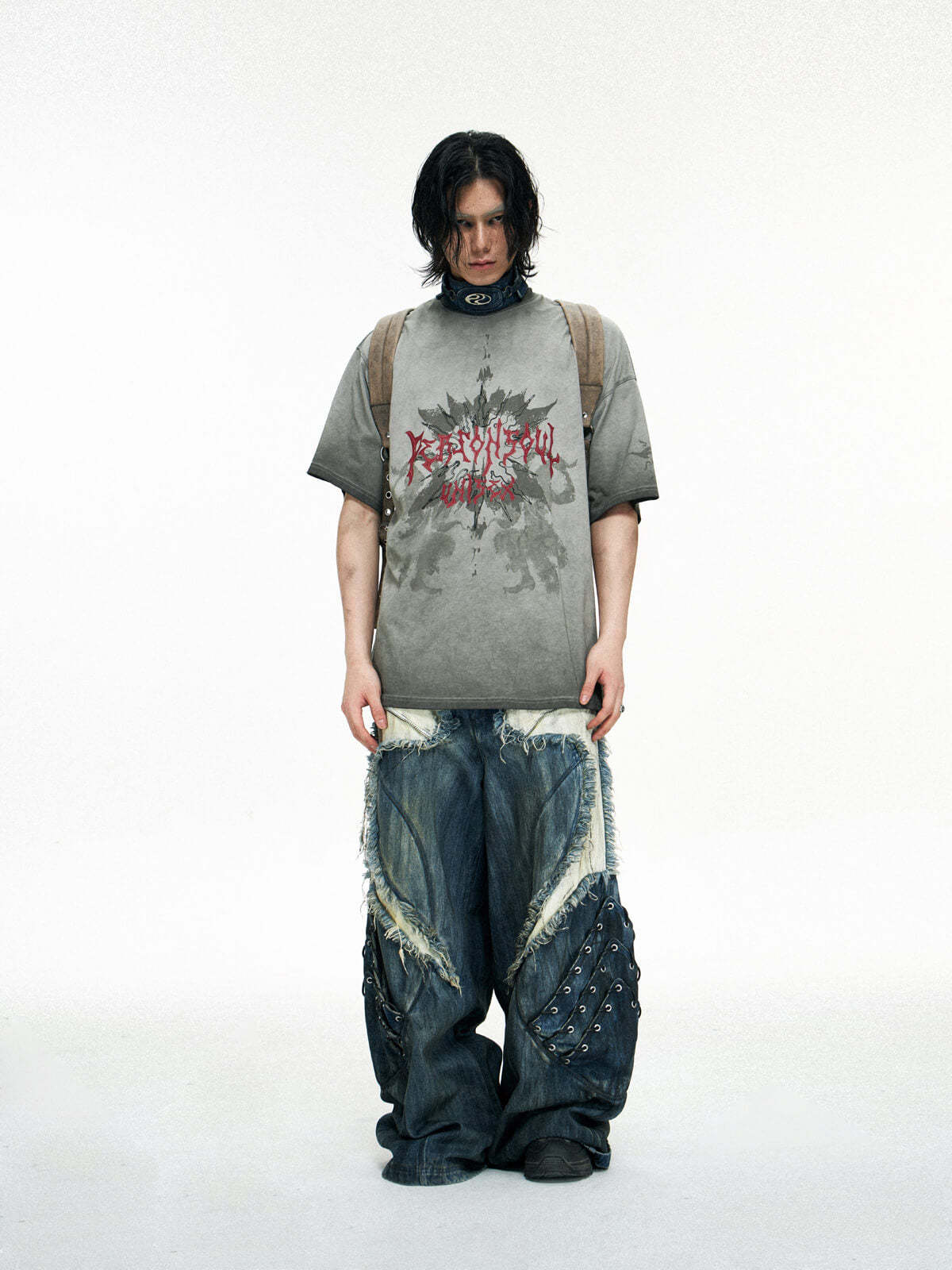 Personsoul Graphic Print Oversized T-Shirt-IYAMIUIO