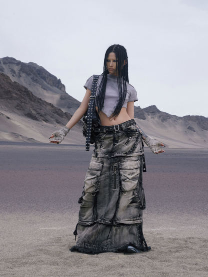 Personsoul Grey V-hem Slim Crop Top-IYAMIUIO