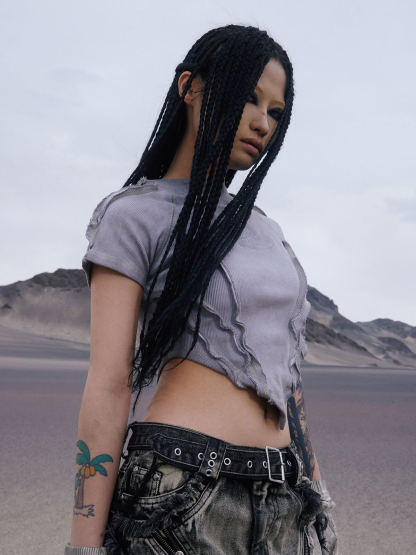 Personsoul Grey V-hem Slim Crop Top-IYAMIUIO