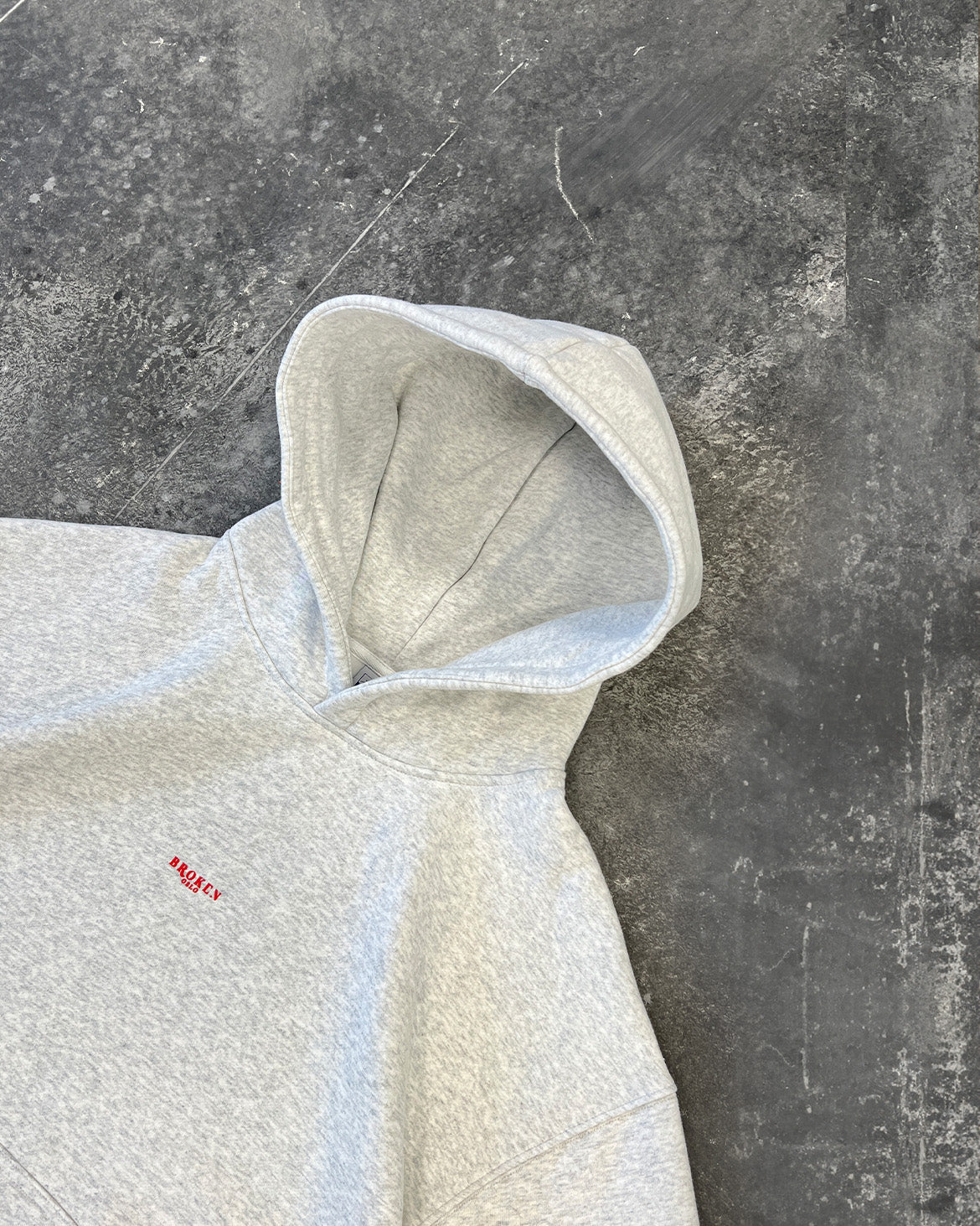 Broken Creatives-IYAMIUIO