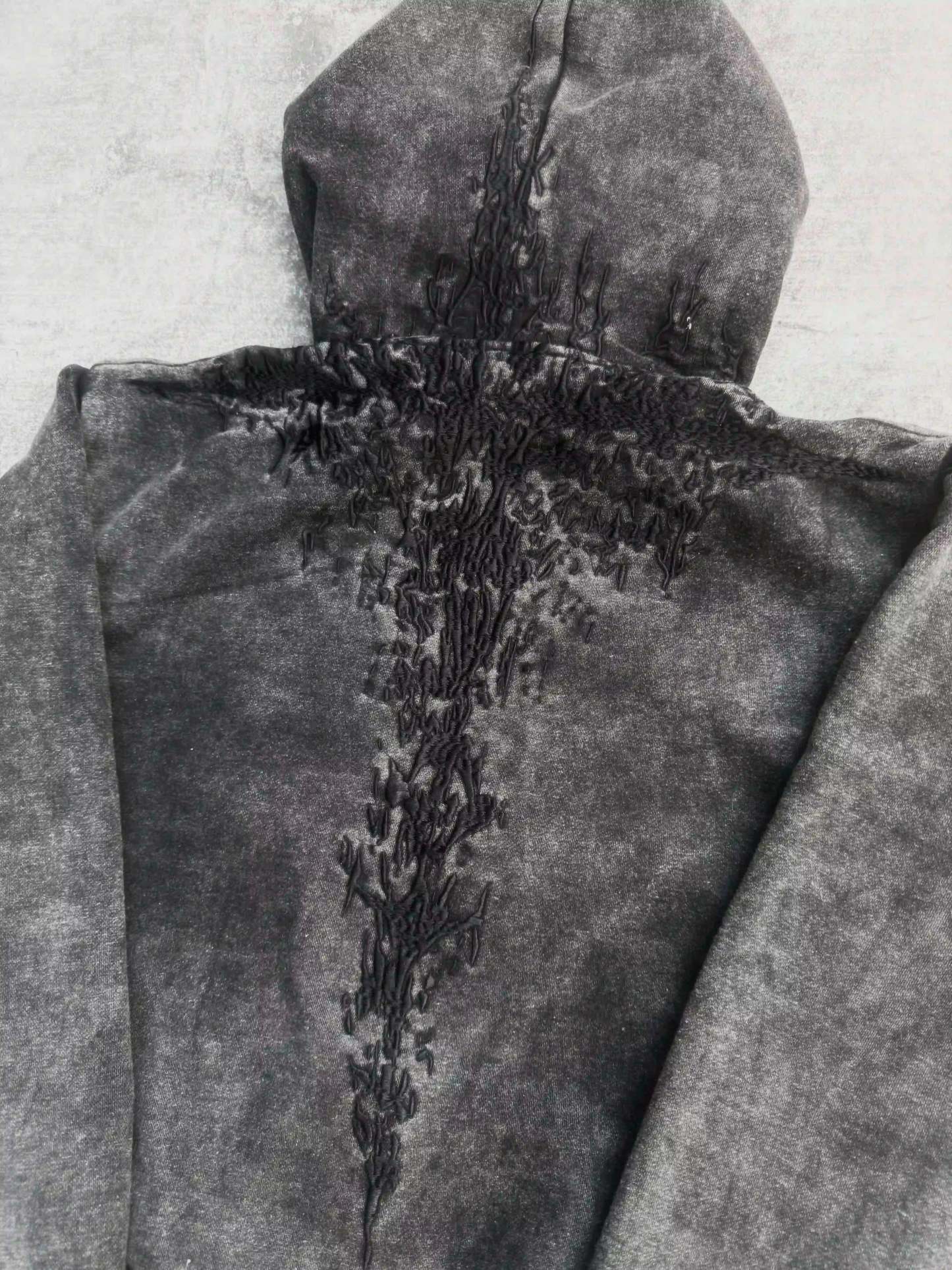 "Half a Million" Embroidered Hoodie (Black)-IYAMIUIO