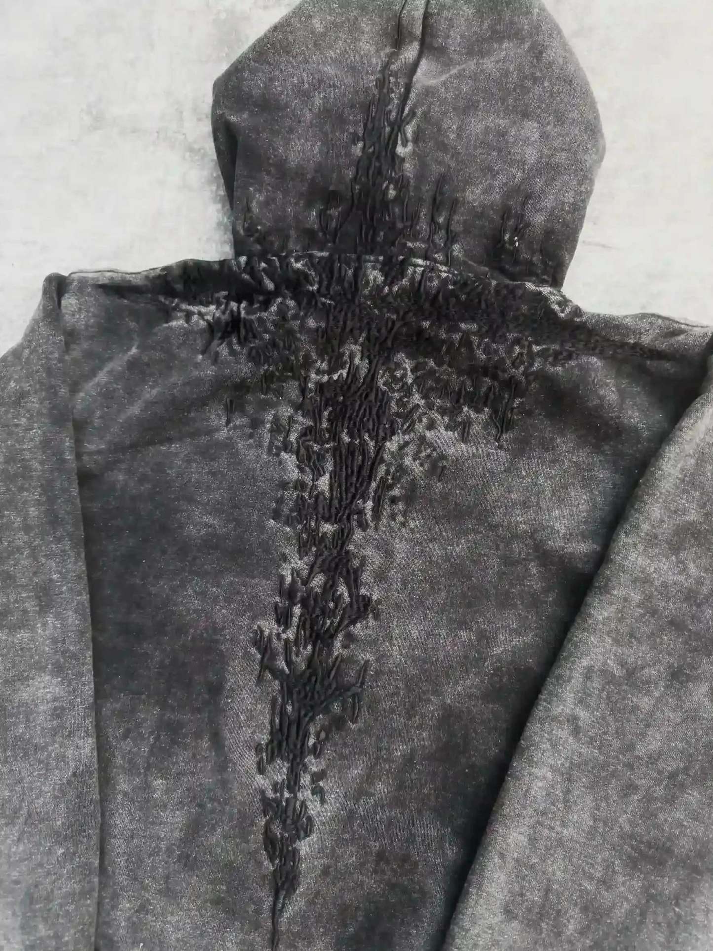 “Half a Million” Embroidery Zip-Up (Black)-IYAMIUIO