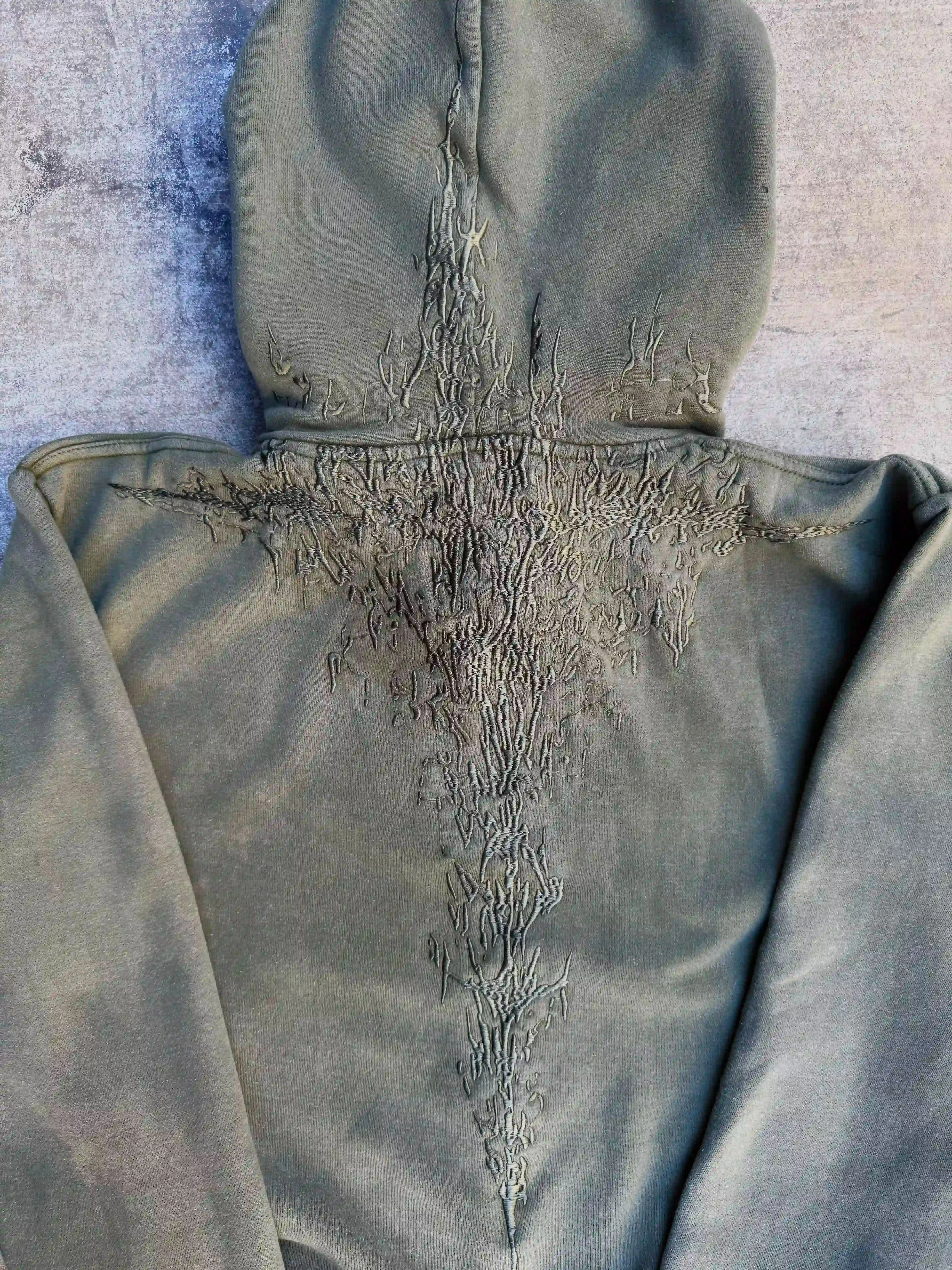 “Half a Million” Embroidery Zip-Up (Olive Green)-IYAMIUIO