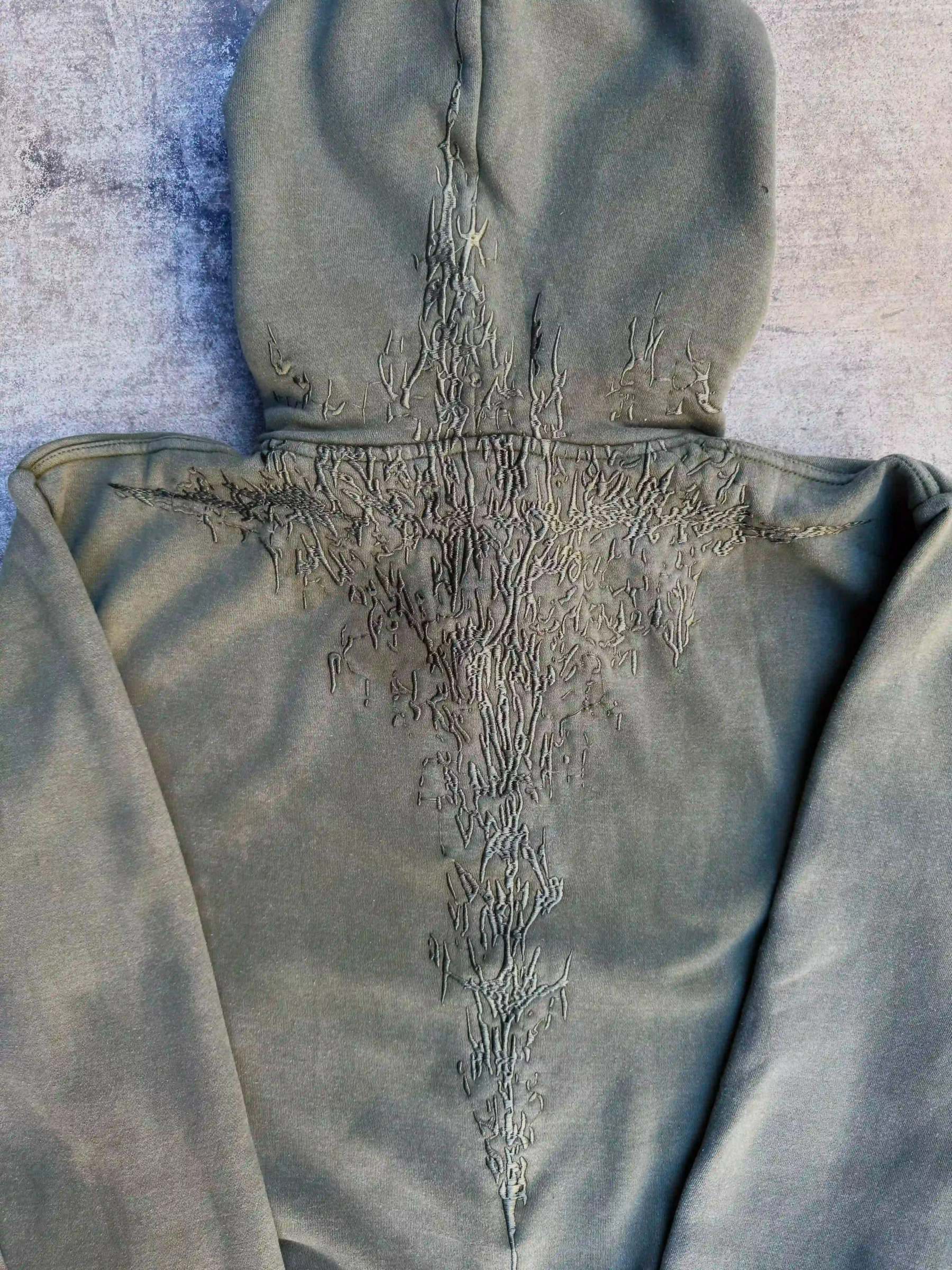 “Half a Million” Embroidery Zip-Up (Olive Green)-IYAMIUIO