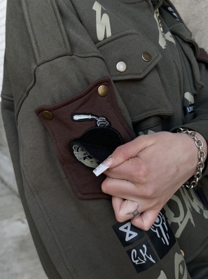 "LEAGUE" Hoodie-IYAMIUIO