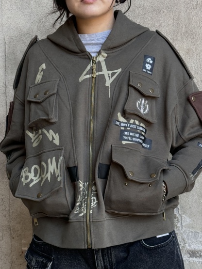 "LEAGUE" Hoodie-IYAMIUIO