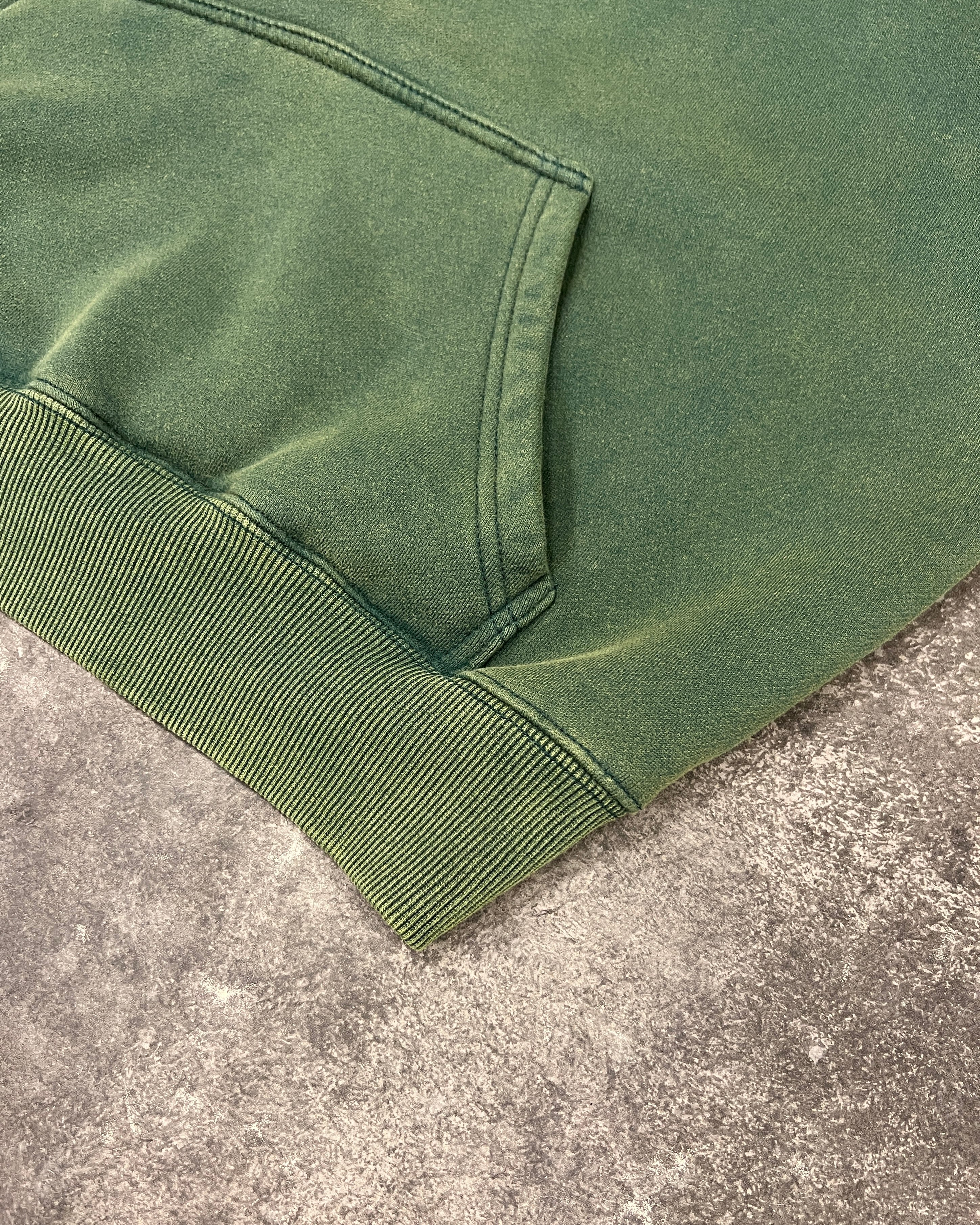 Basic Green-IYAMIUIO