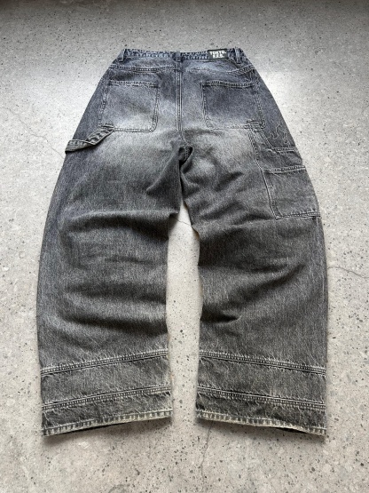 "ROCKSTAR" Jeans-IYAMIUIO