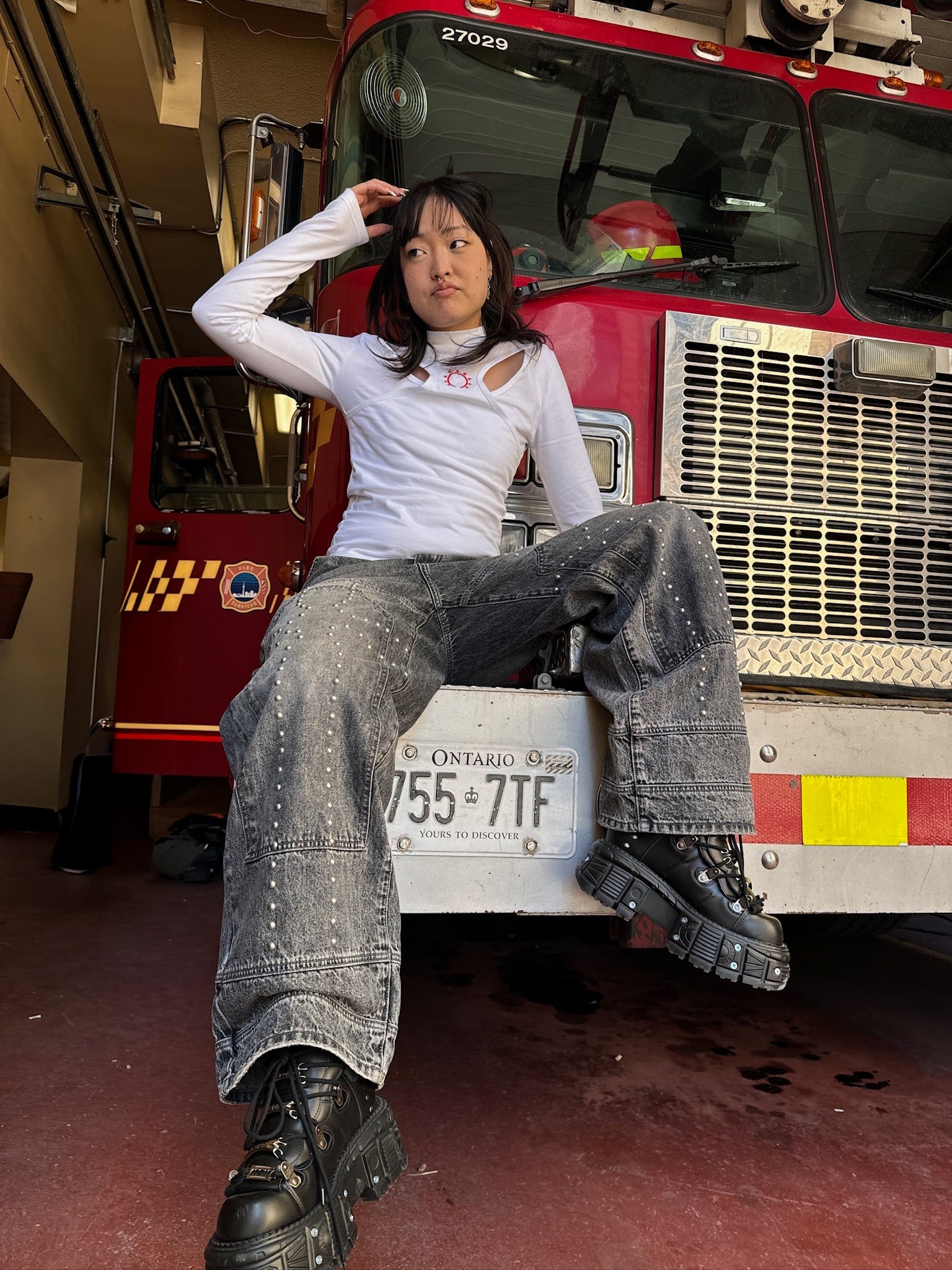 "ROCKSTAR" Jeans-IYAMIUIO