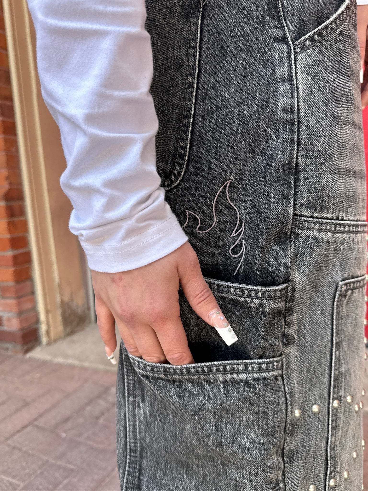 "ROCKSTAR" Jeans-IYAMIUIO