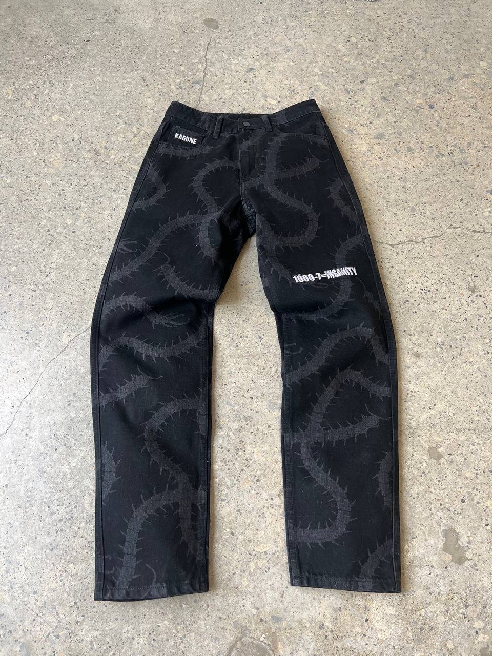 "Phobia" Jeans Black-IYAMIUIO