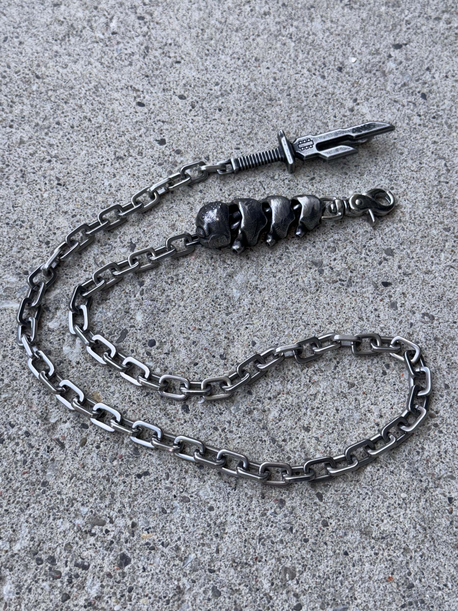 "BLADE" Wallet Chain-IYAMIUIO