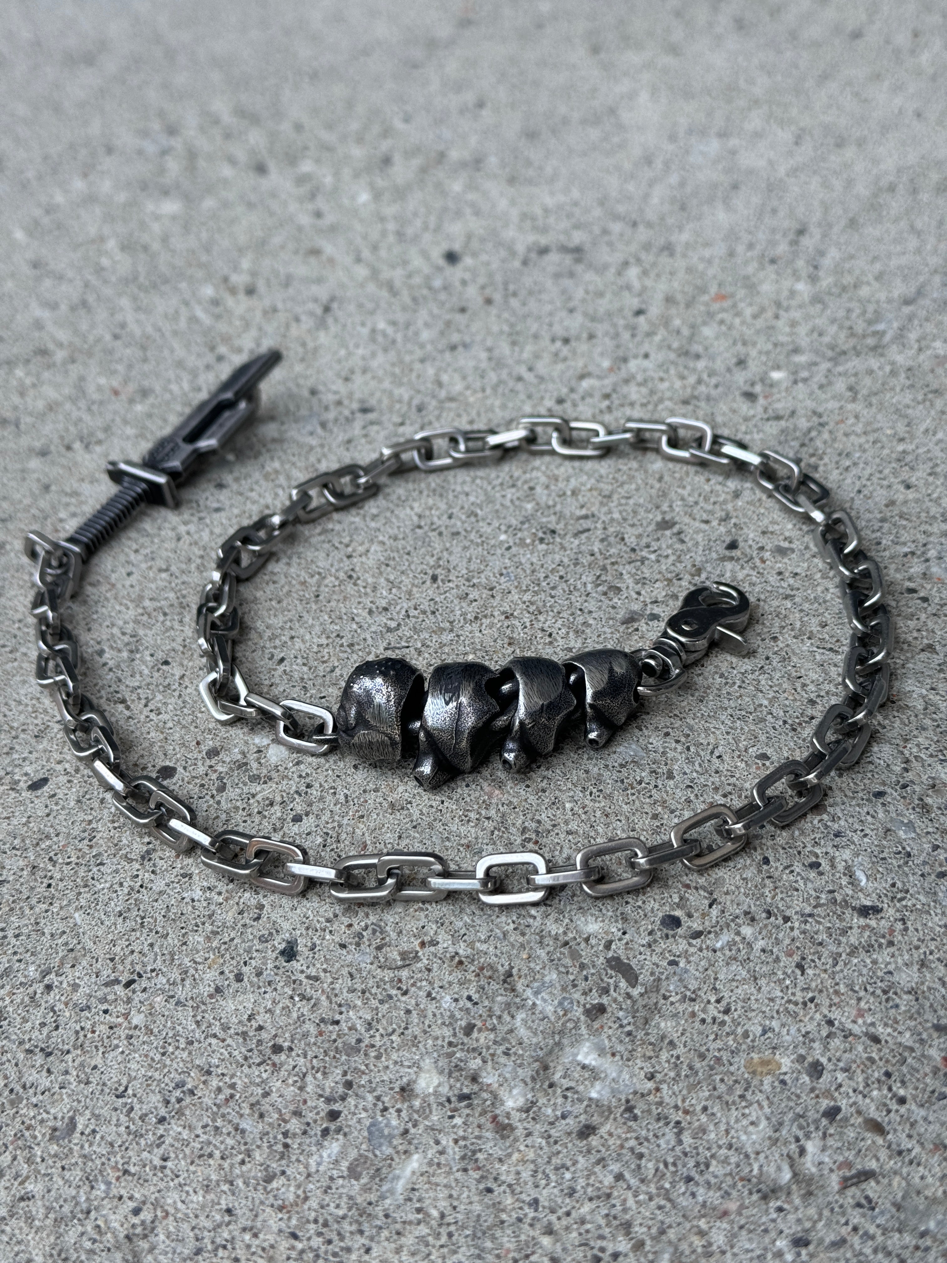 "BLADE" Wallet Chain-IYAMIUIO