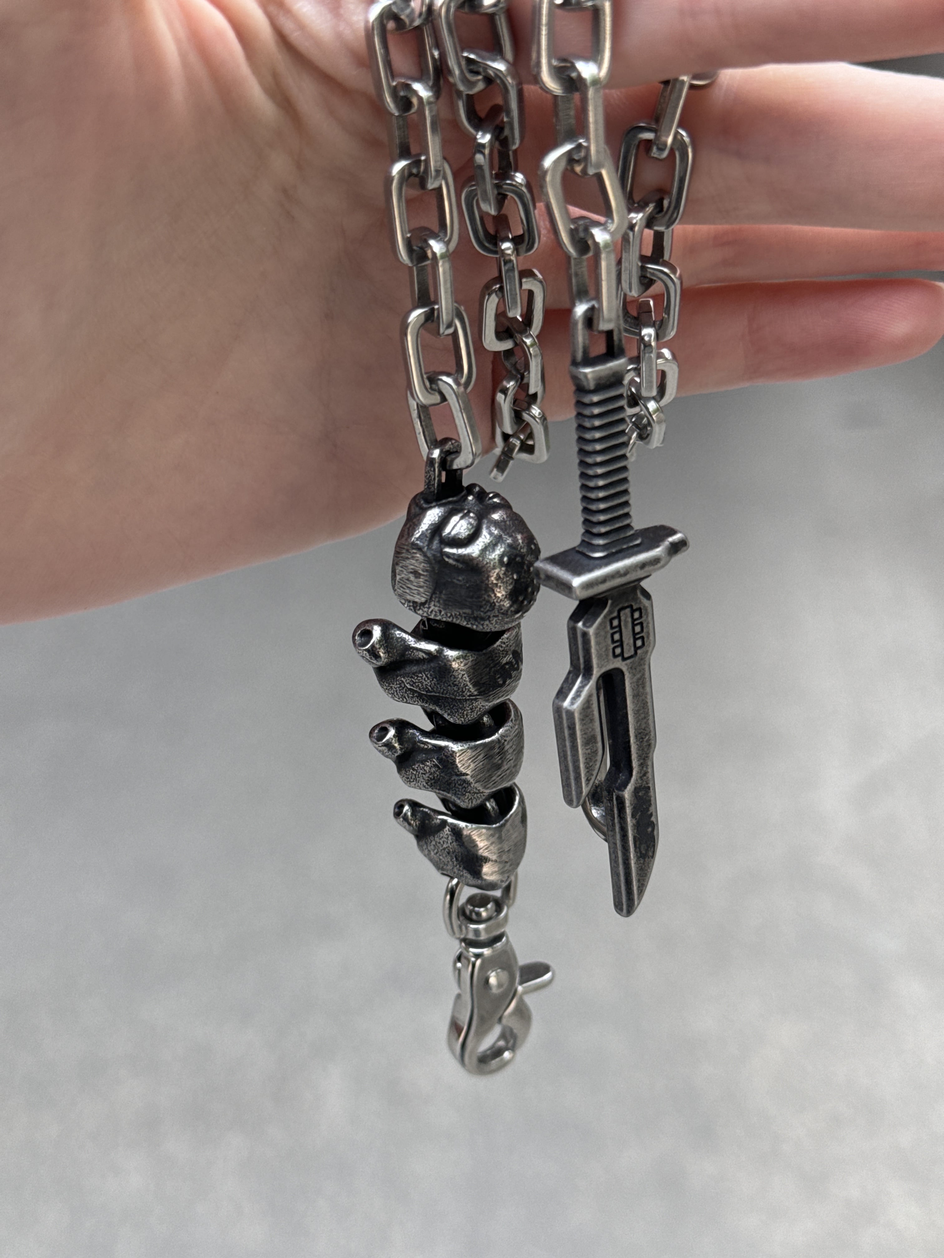 "BLADE" Wallet Chain-IYAMIUIO