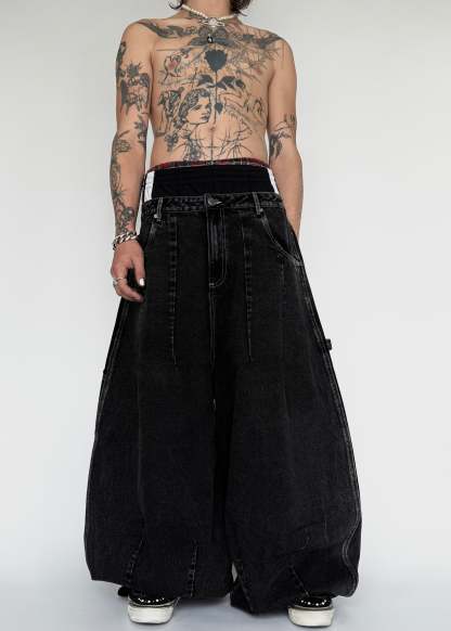 BLACK BAGGIEST-IYAMIUIO