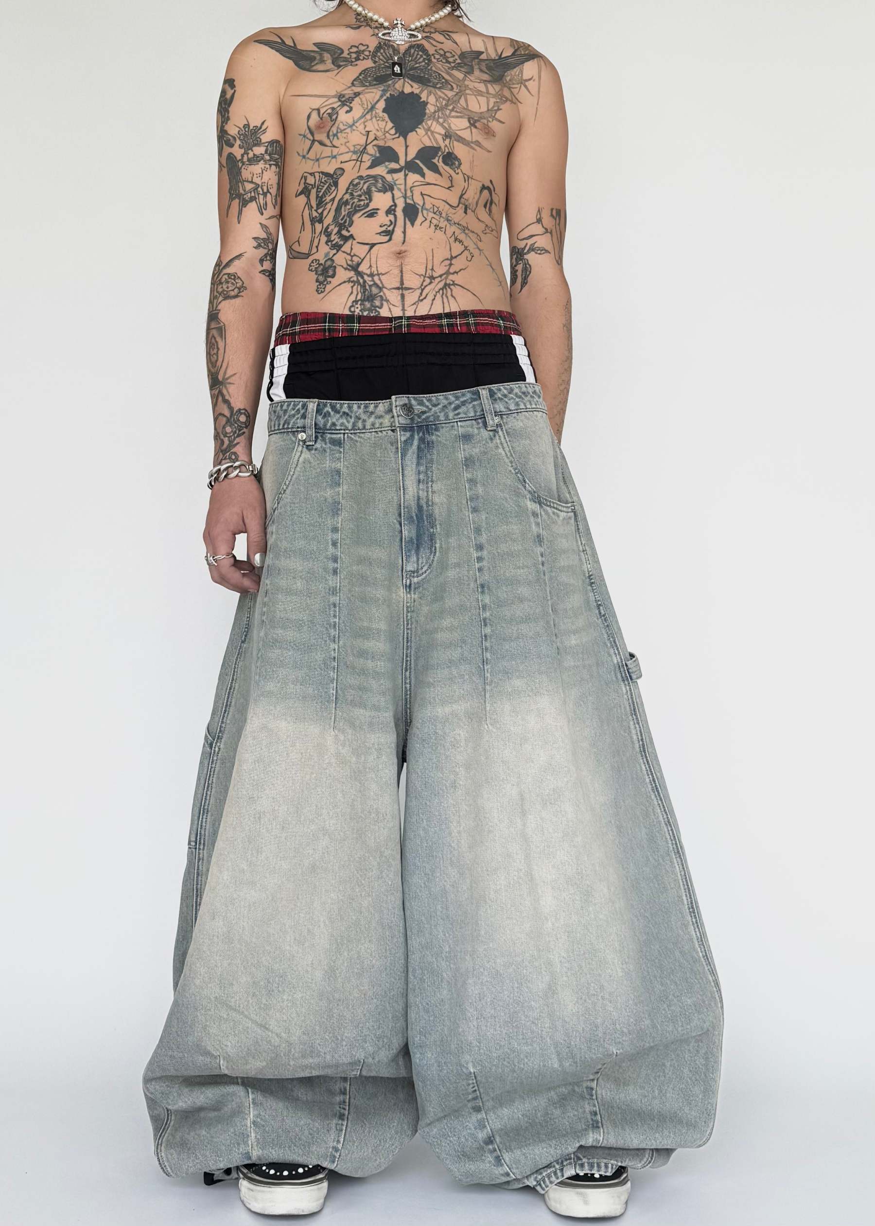 VINTAGE BAGGIEST-IYAMIUIO