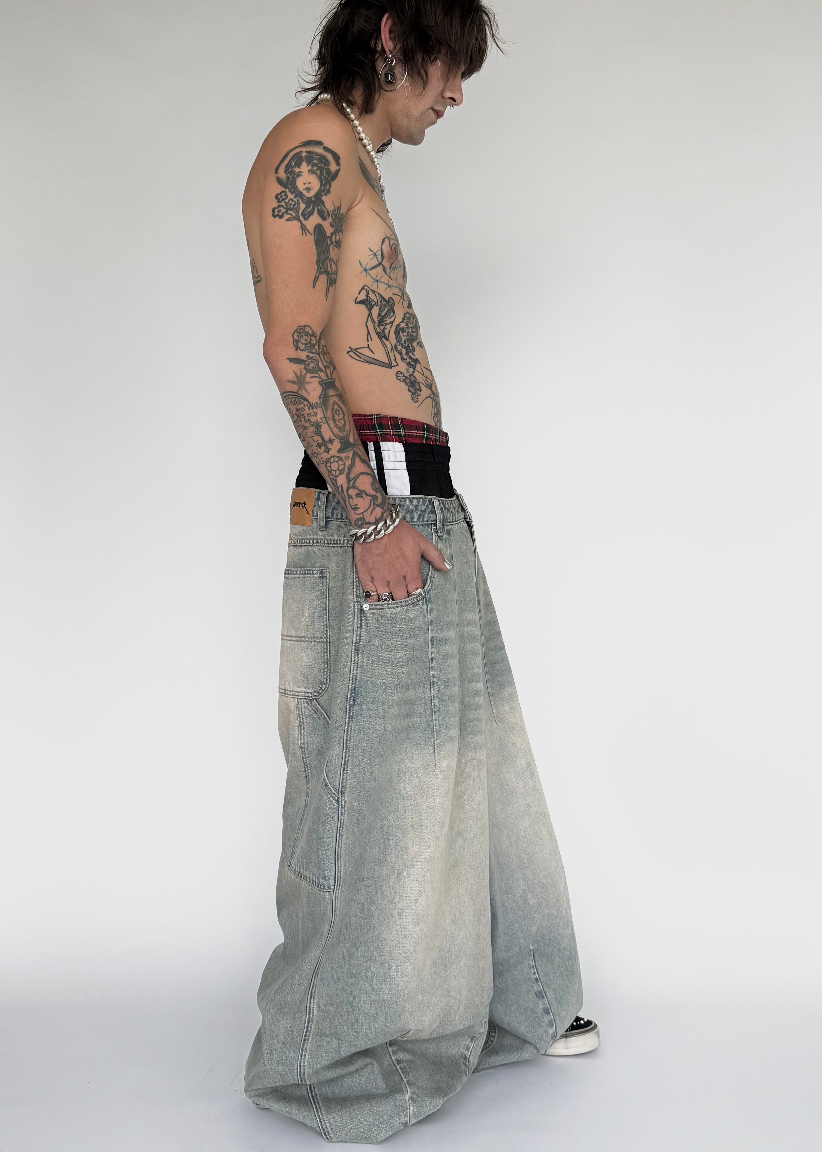 VINTAGE BAGGIEST-IYAMIUIO