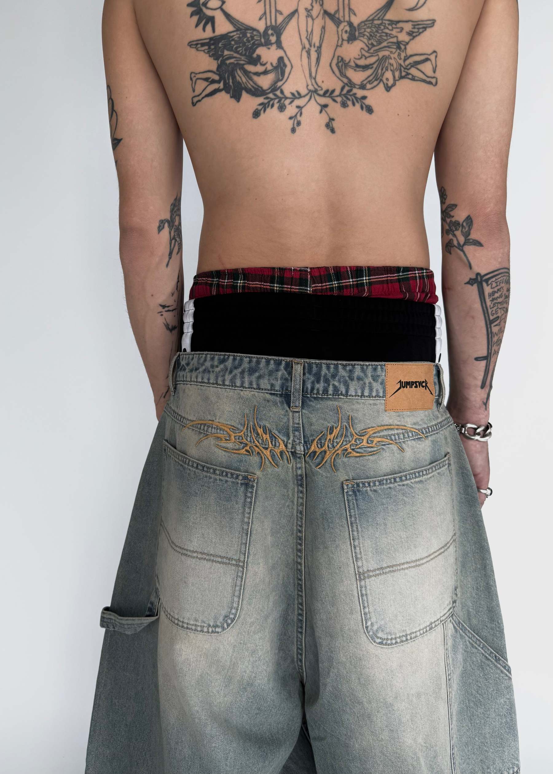 VINTAGE BAGGIEST-IYAMIUIO