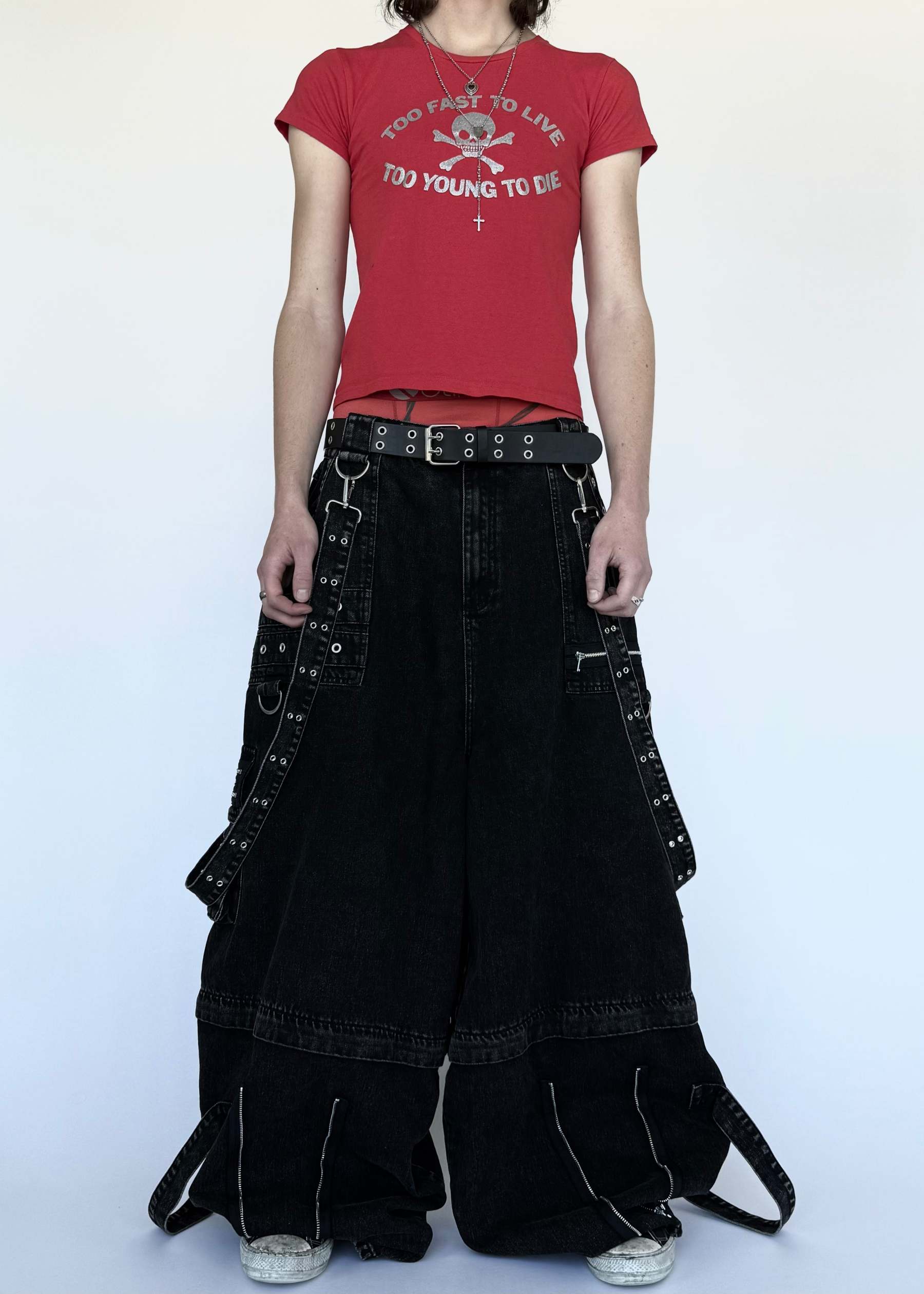 BAGGIEST RAVER - BLACK-IYAMIUIO