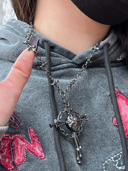 "Heartbeat" Necklace-IYAMIUIO