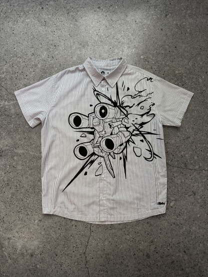 "Spaceship" Button Up-IYAMIUIO