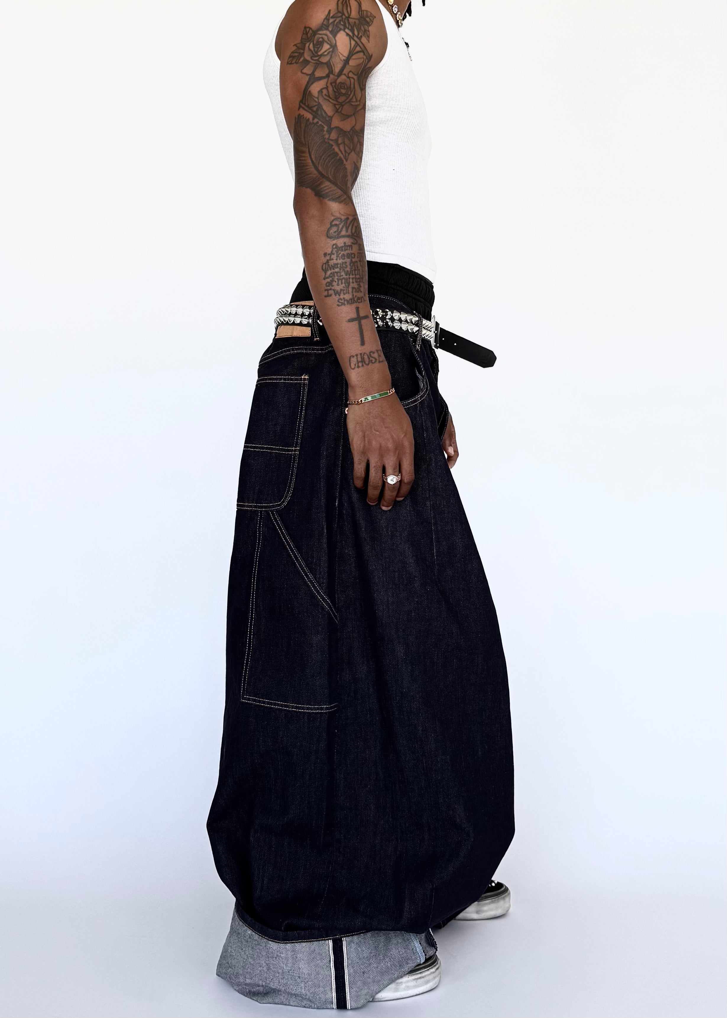 SELVAGE BAGGIEST-IYAMIUIO