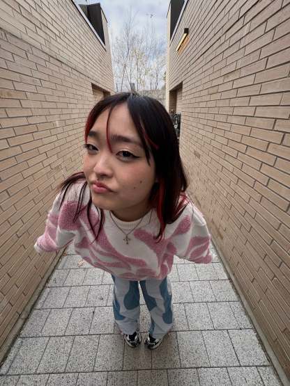 "WHY ME?" Knit-IYAMIUIO