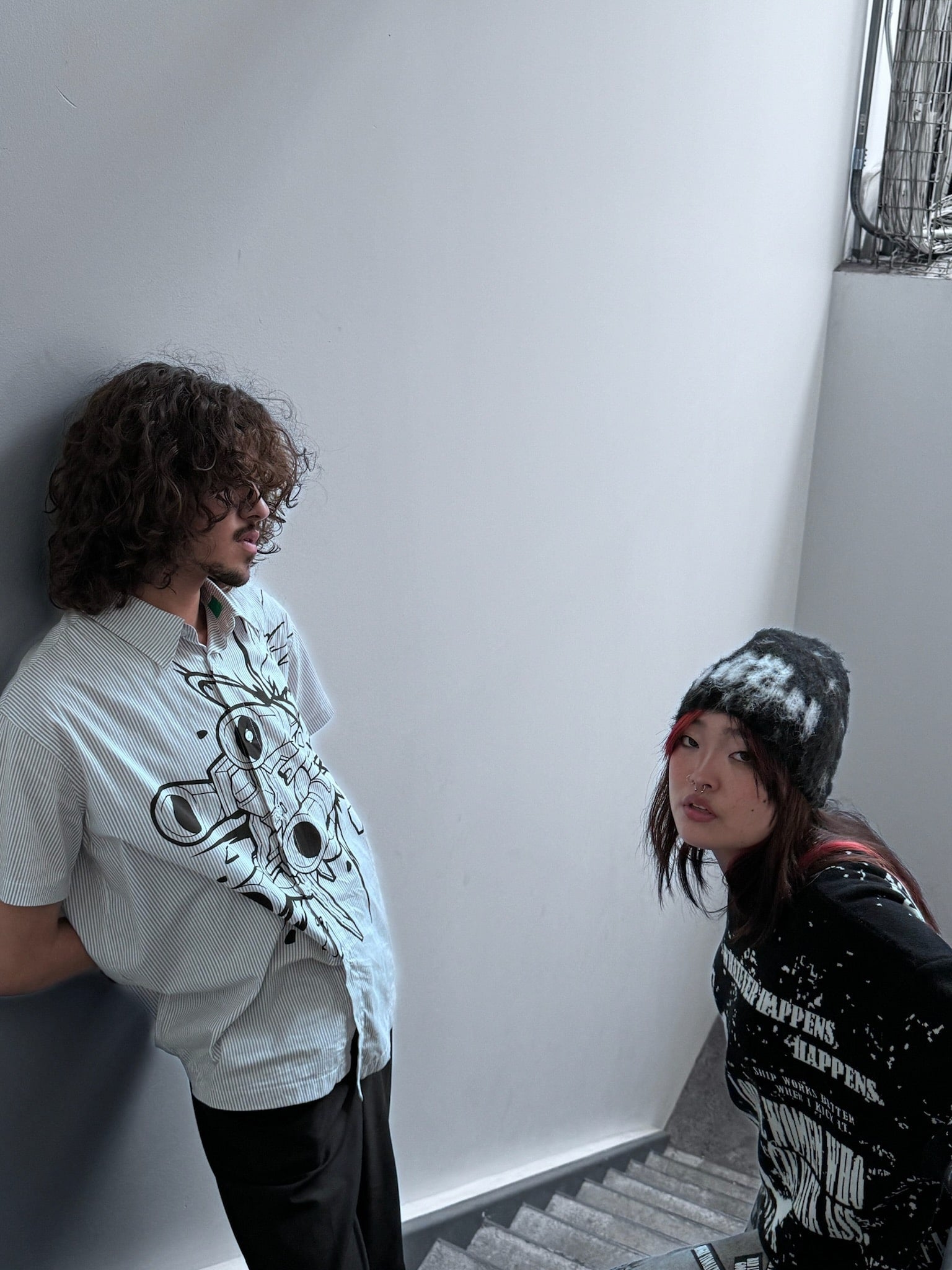 "Spaceship" Button Up-IYAMIUIO