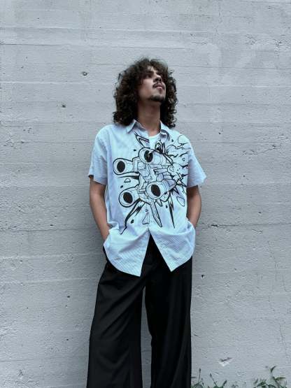 "Spaceship" Button Up-IYAMIUIO