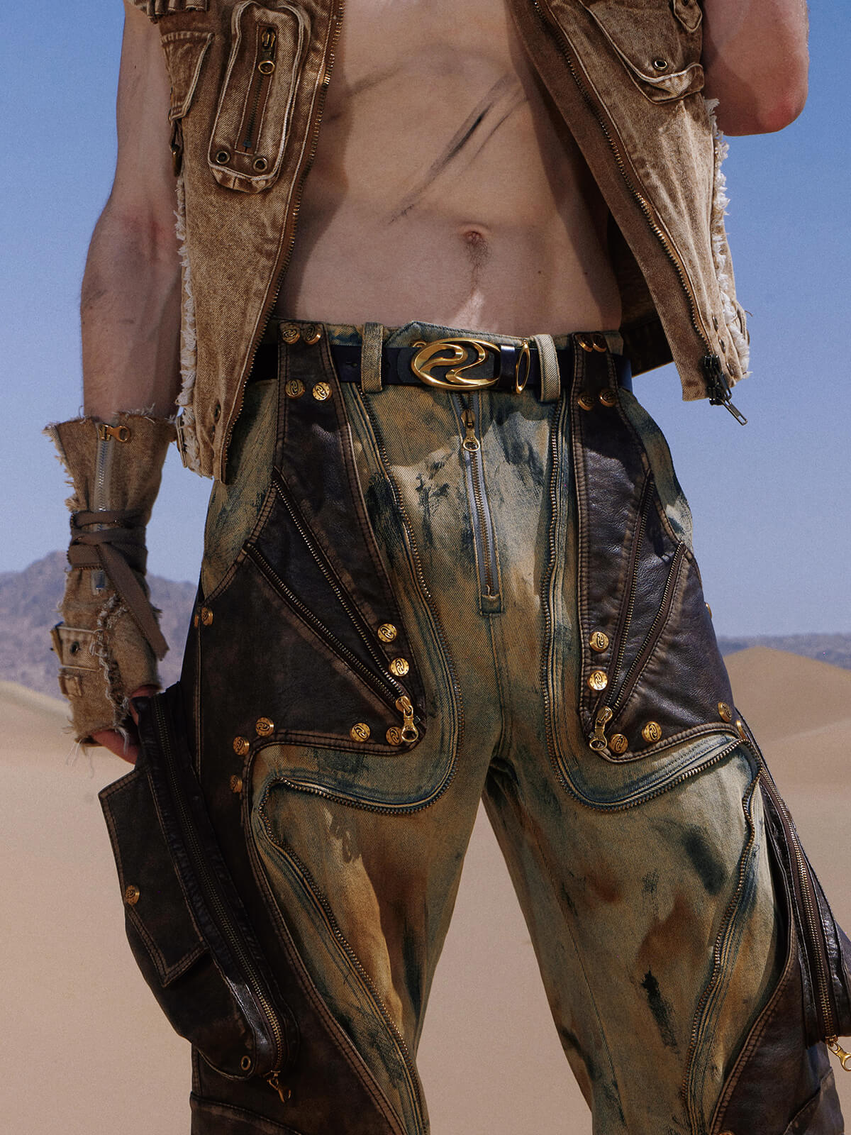 Personsoul Logo Silver-Plated Leather Belt-IYAMIUIO