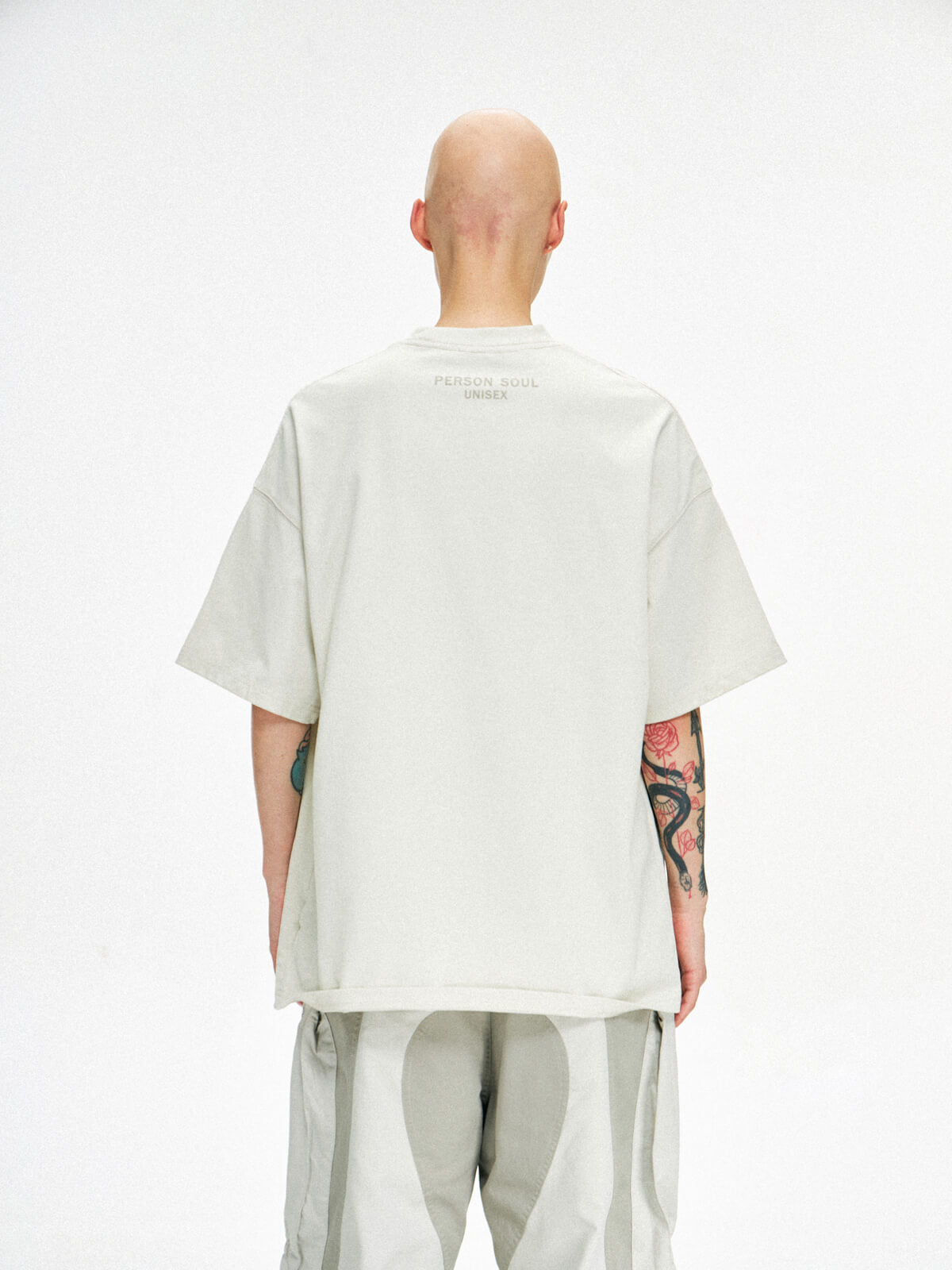 Personsoul Logo Embroidered Basic T-shirt-IYAMIUIO