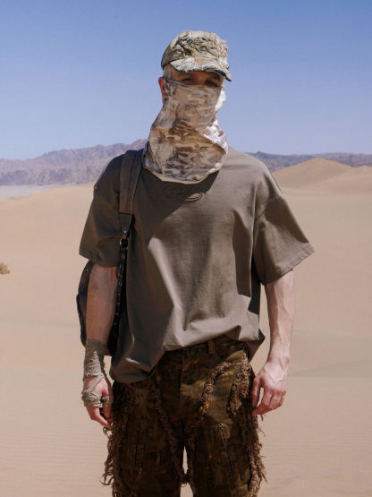 Personsoul Logo Embroidered Basic T-shirt-IYAMIUIO