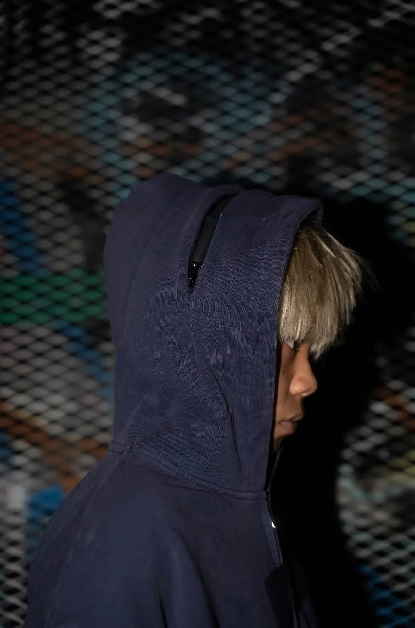 “Music Connects Us” v2 Zip (Purple)-IYAMIUIO