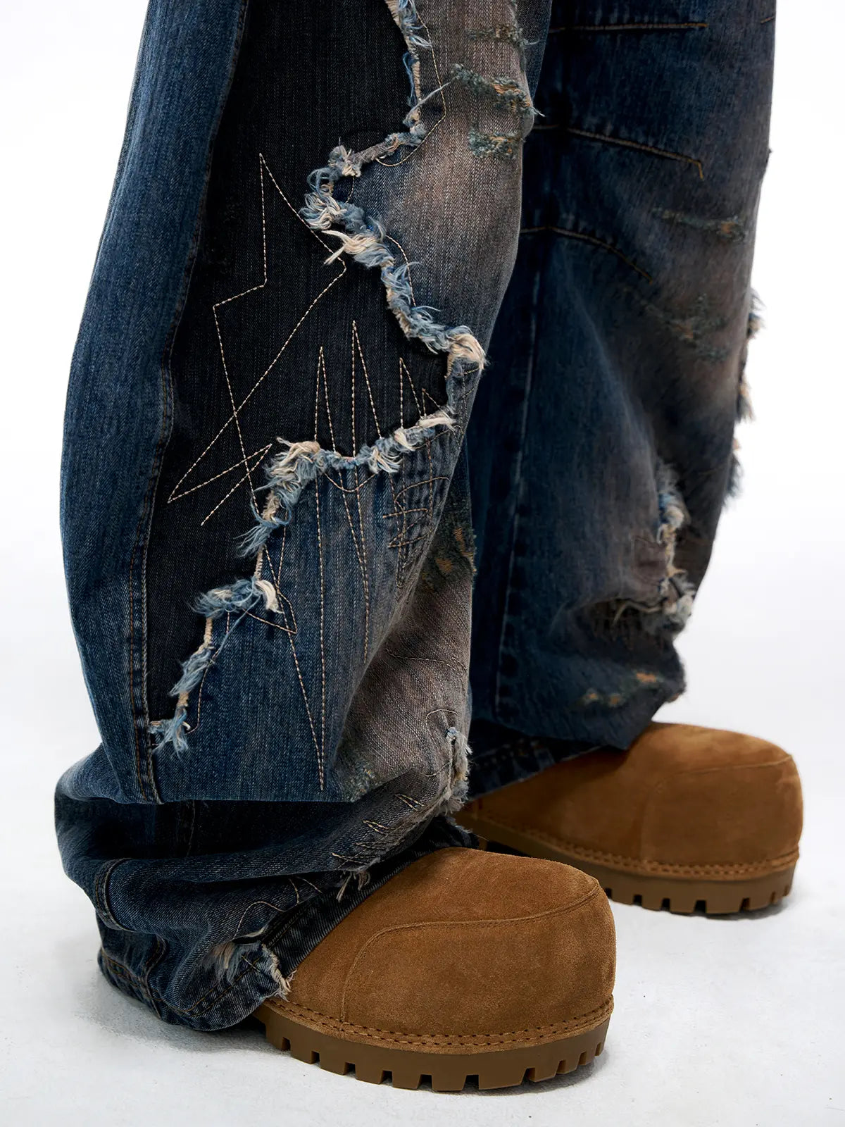 Curved Blade Denim Jeans-IYAMIUIO