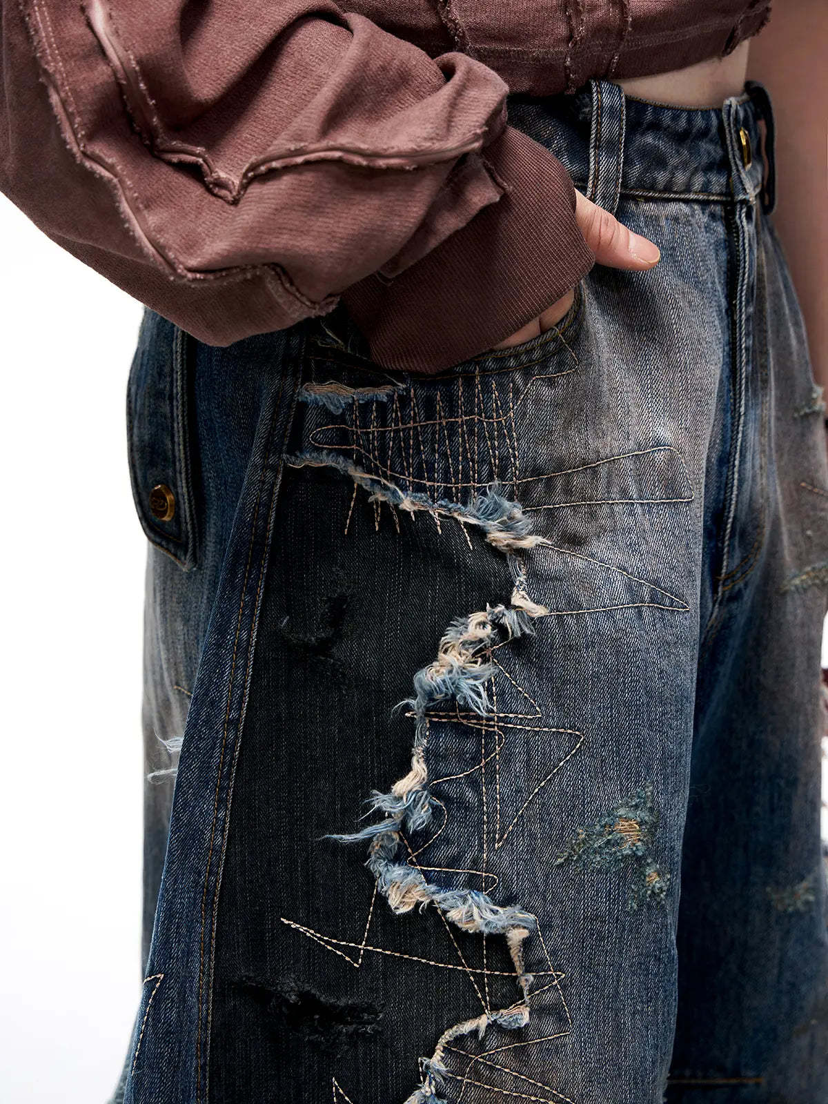 Curved Blade Denim Jeans-IYAMIUIO