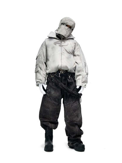 Temperature-Reactive Curved Jeans with Bag Set-IYAMIUIO