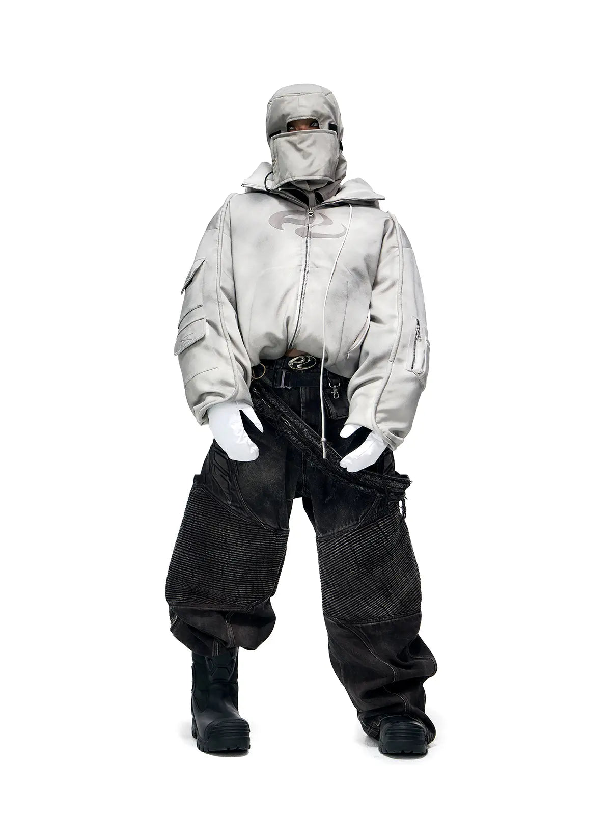 Temperature-Reactive Curved Jeans with Bag Set-IYAMIUIO