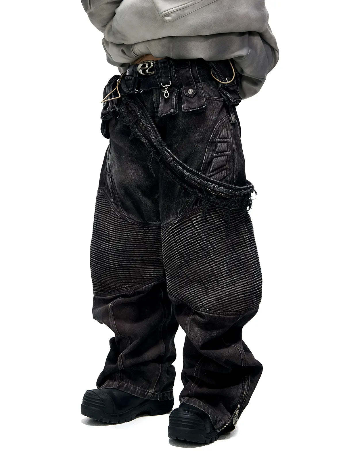 Temperature-Reactive Curved Jeans with Bag Set-IYAMIUIO