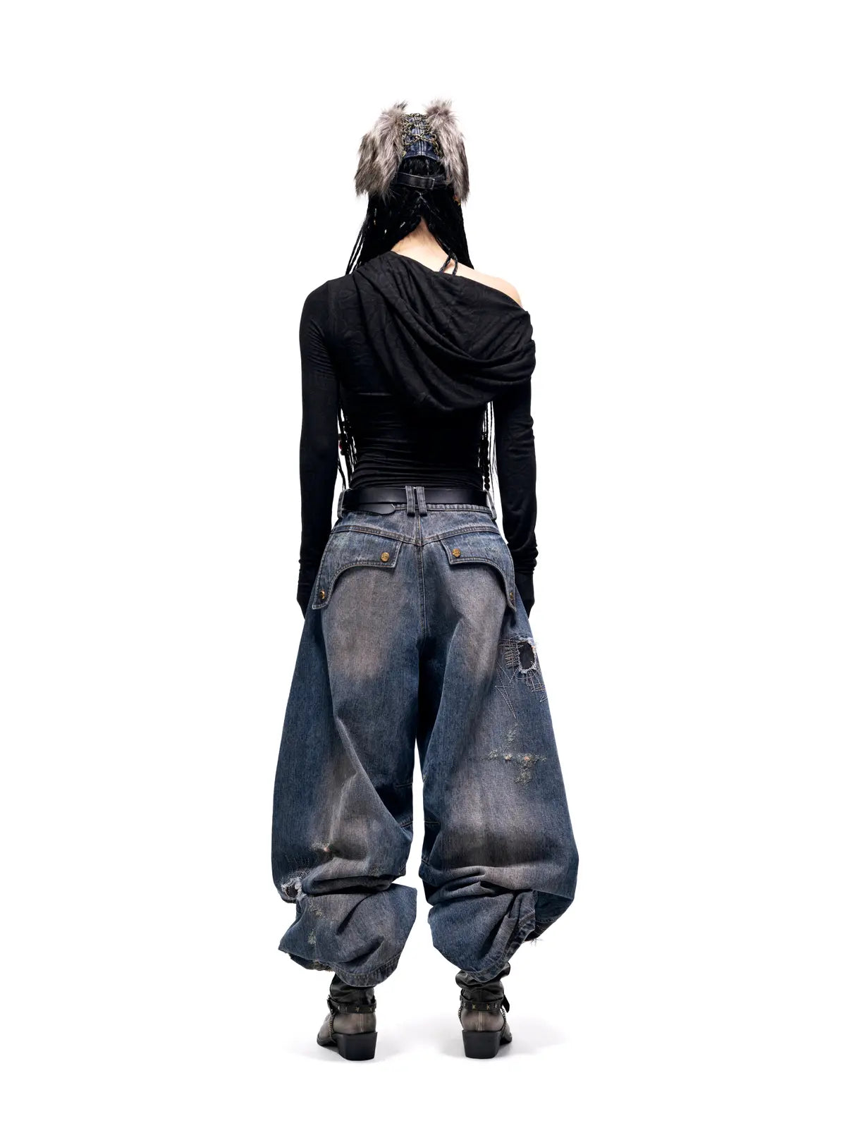 Curved Blade Denim Jeans-IYAMIUIO